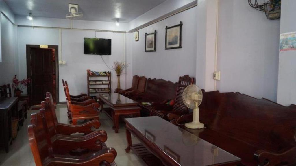 Phou Ang Kham 2 Hotel Vang Vieng Exteriör bild
