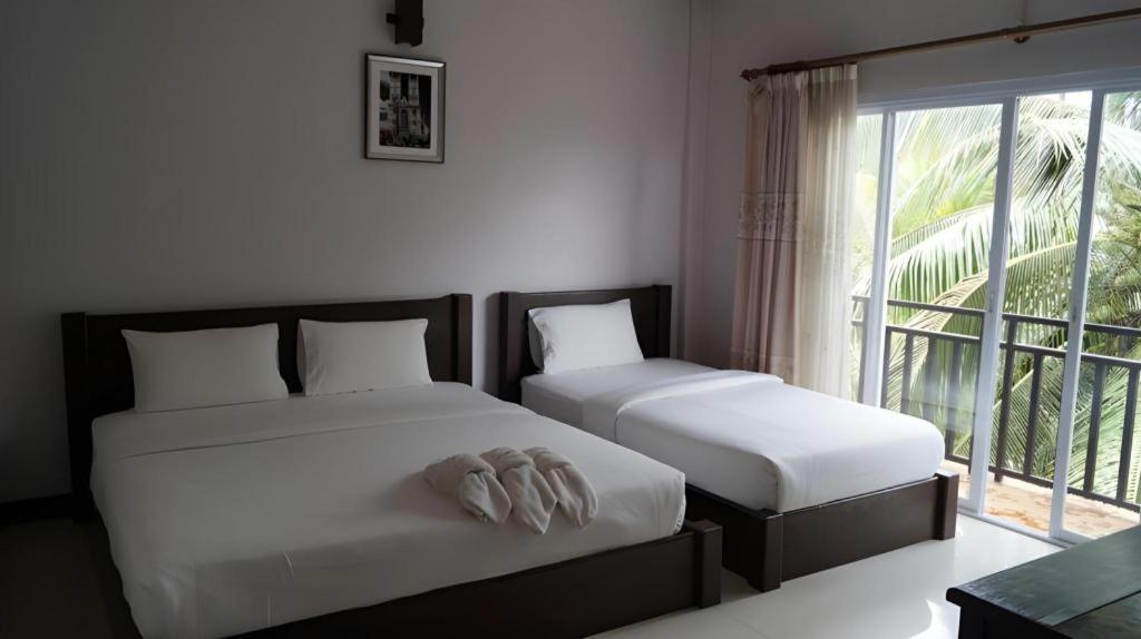 Phou Ang Kham 2 Hotel Vang Vieng Exteriör bild