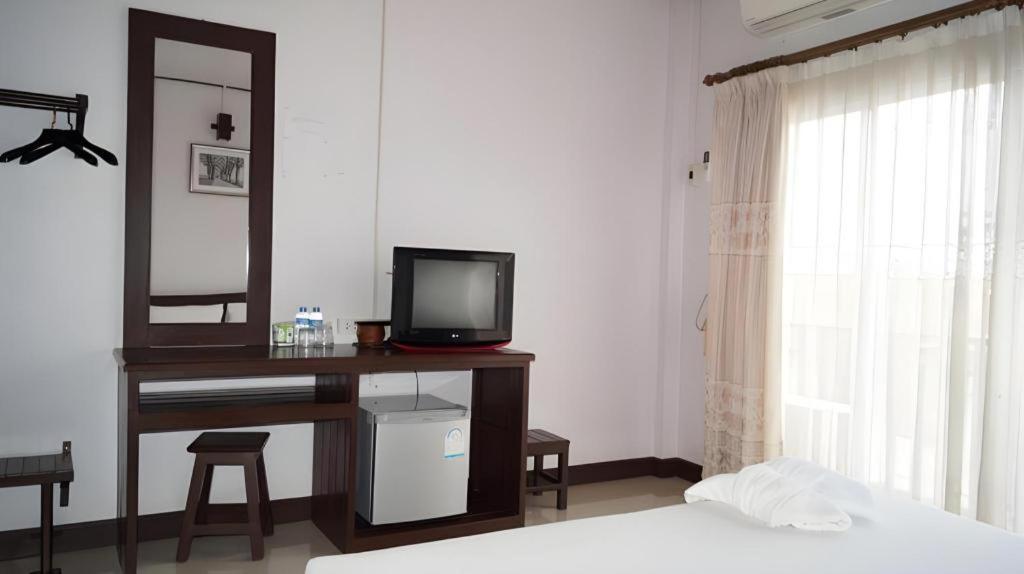 Phou Ang Kham 2 Hotel Vang Vieng Exteriör bild