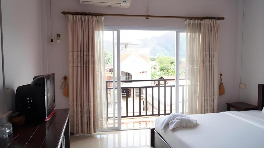 Phou Ang Kham 2 Hotel Vang Vieng Exteriör bild