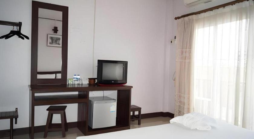 Phou Ang Kham 2 Hotel Vang Vieng Exteriör bild